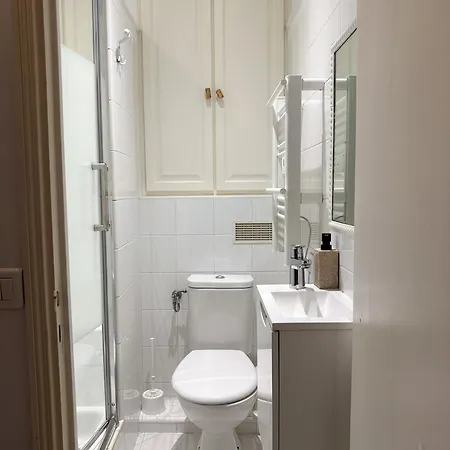 Le Balneo Jacuzzi Vieil Safranier Apartmán *