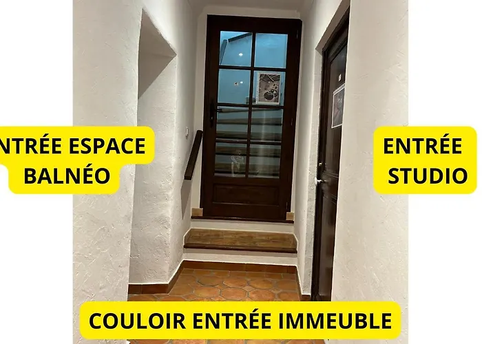 Le Balneo Jacuzzi Vieil Safranier Apartamento Antibes